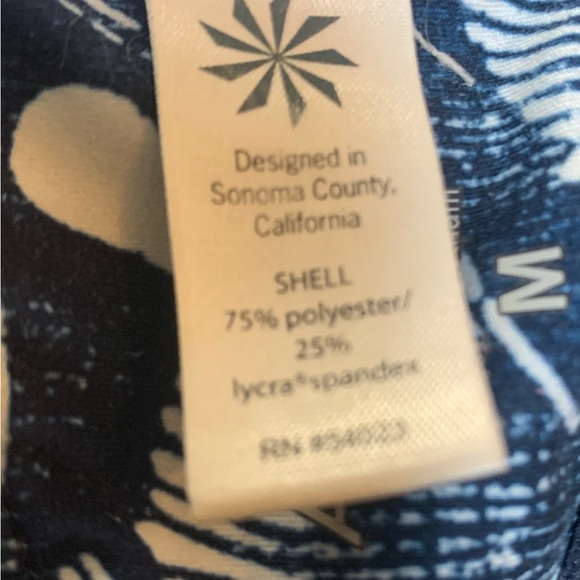 Athleta  “Restore Inhale” Sports Bra Pull Over Multicolored - Picture 3 of 3